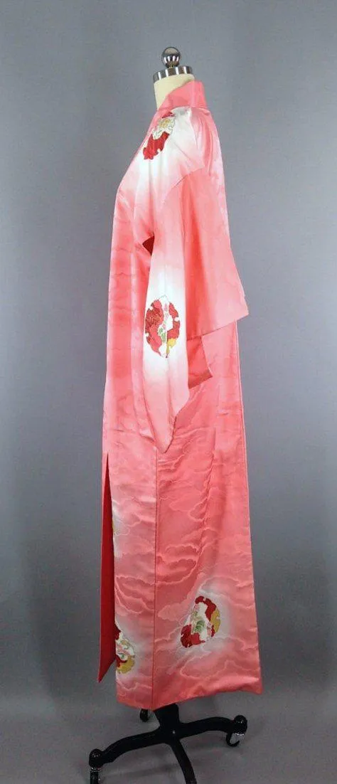 1950s Vintage Silk Kimono Robe / Pink Clouds