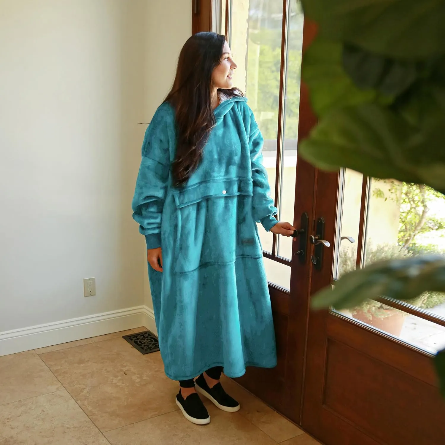 Catalonia Oversized Blanket Hoodie Sweatshirt, Wearable Sherpa Lounging Pullover for Adults Women Men
