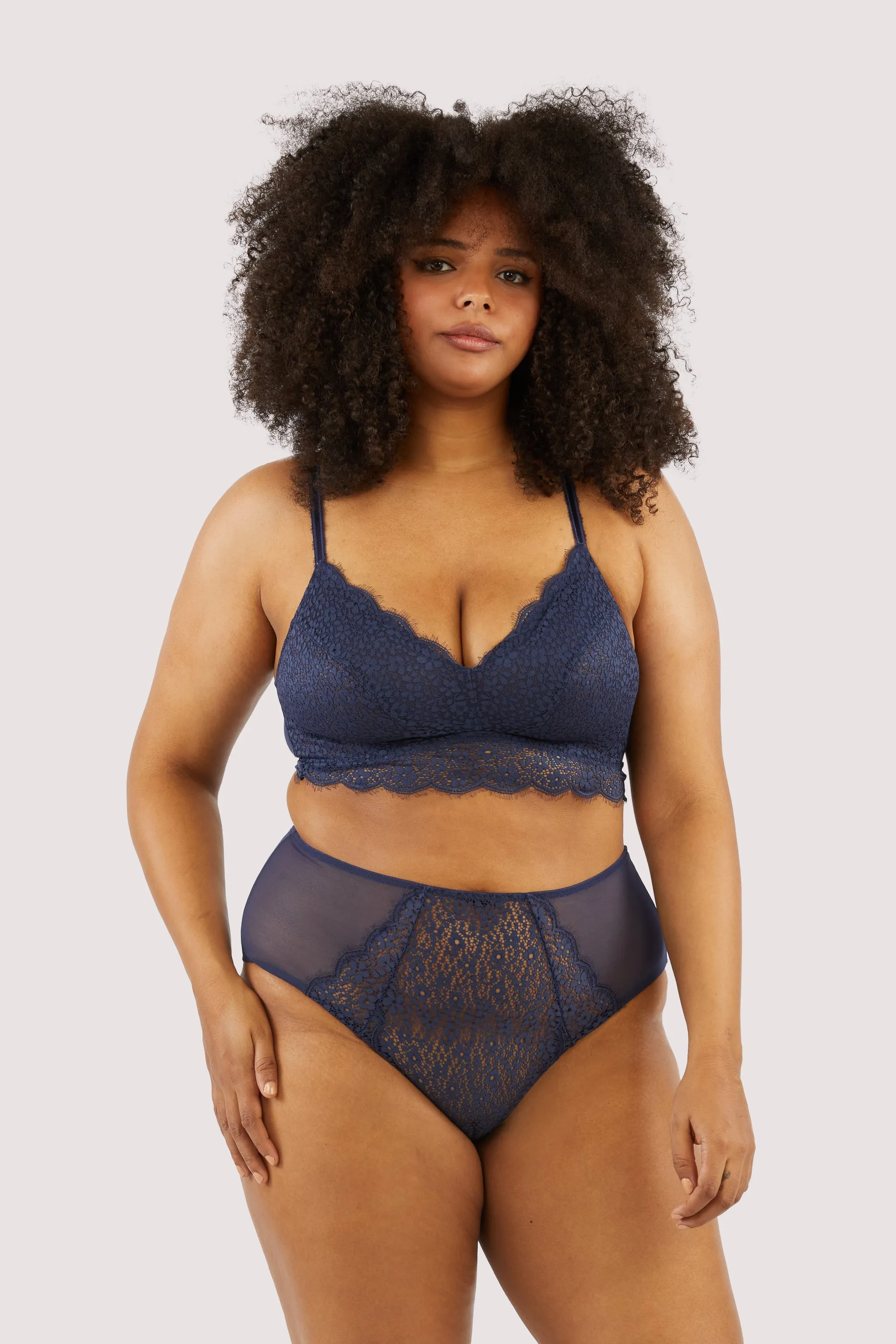 Emma Navy Ultimate Comfort Wireless Bra - 30 DD-H and 32D-40G (UK size)