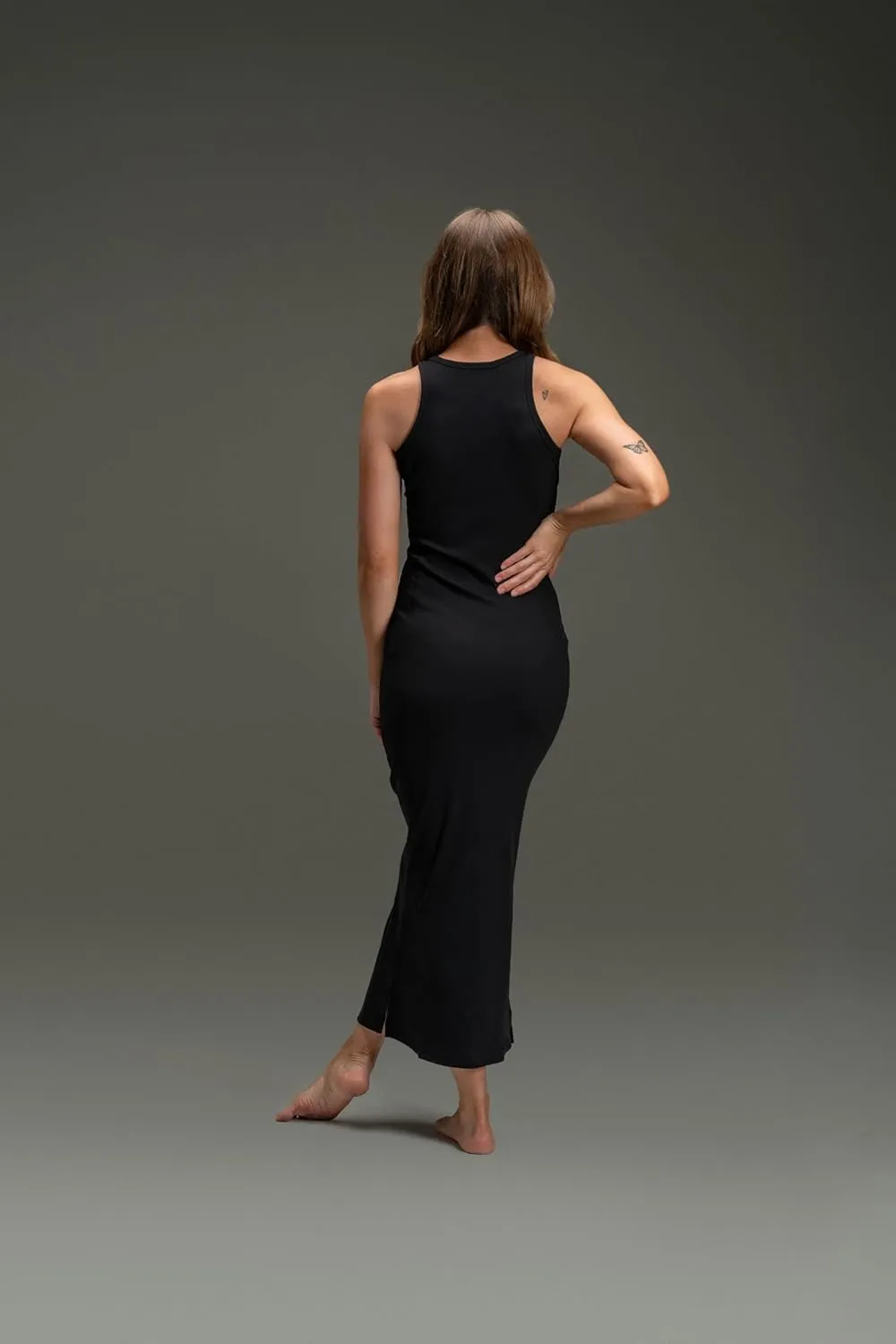 Kamo Fitness Bodycon Ribbed Dress for Women  Long Maxi Dress for Lounging or Casual Wear, Crew Neck, Flattering Curve Design