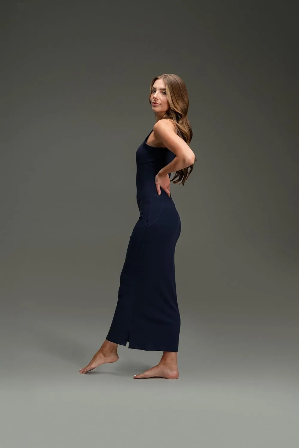 Kamo Fitness Bodycon Ribbed Dress for Women  Long Maxi Dress for Lounging or Casual Wear, Crew Neck, Flattering Curve Design